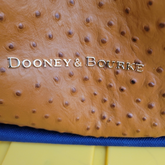 Dooney & Burke ostrich large barlow - Picture 2 of 5